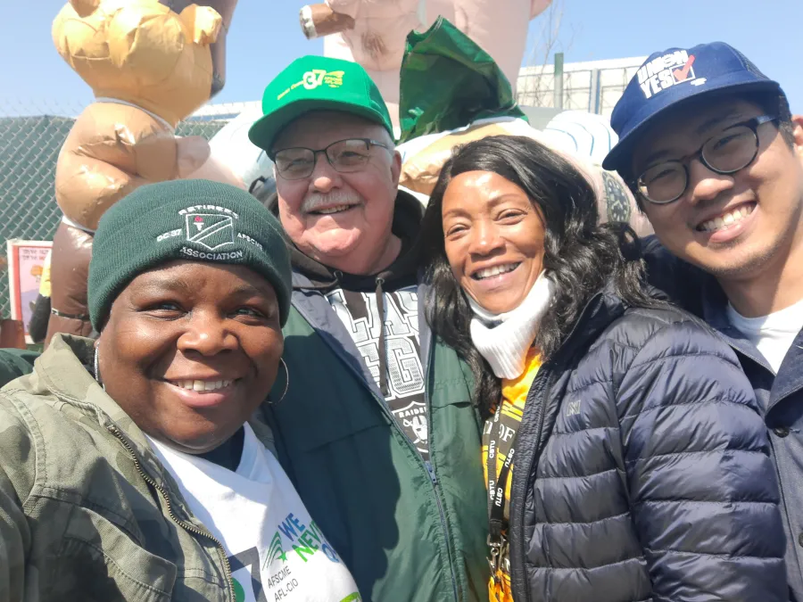 dc_37_retirees_support_amazon_labor_union_2.jpg